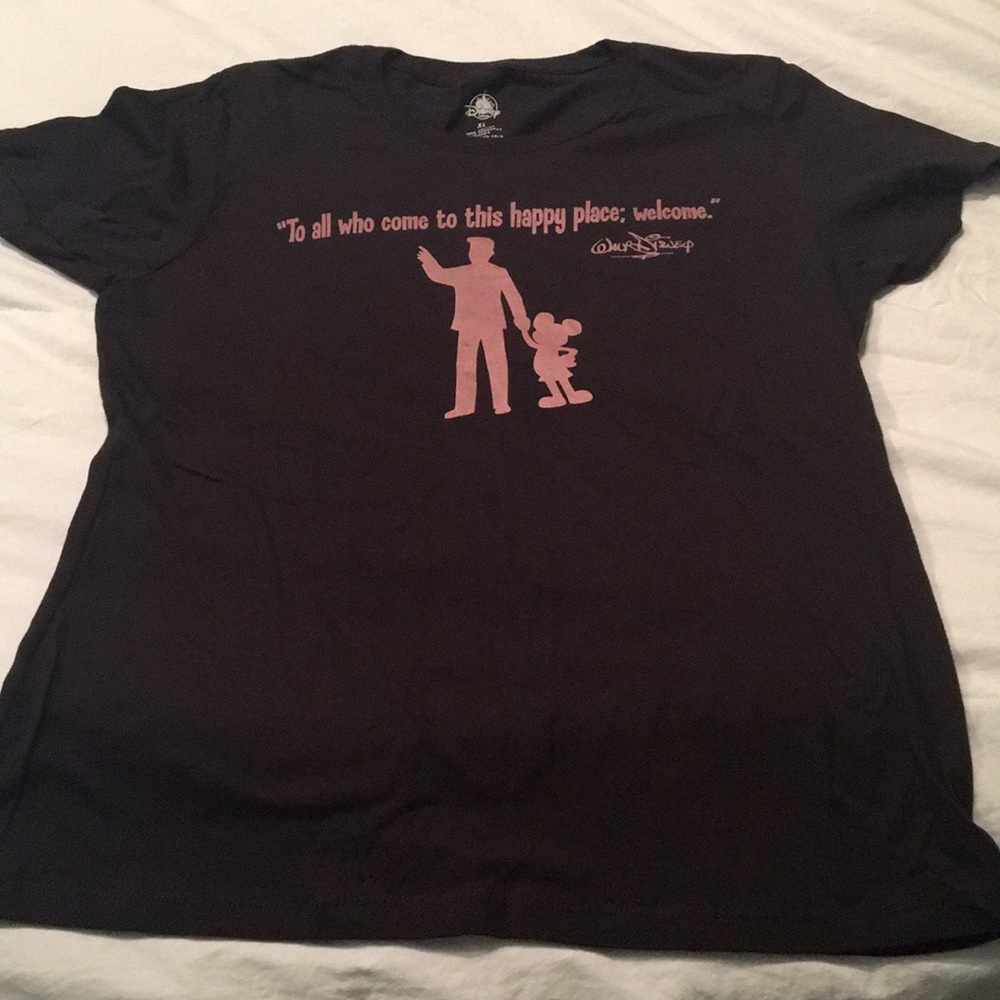 Disney Women’s XL Shirt